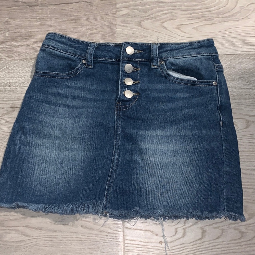 rsq jean skirt (tillys)